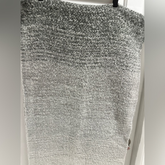 Mer-Sea & Co. Ombré Scarf - Picture 3 of 6